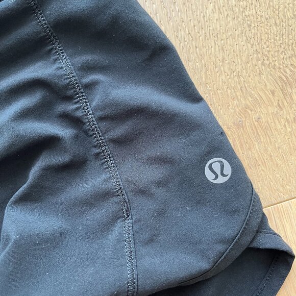 Lululemon Pink/Red/Black Size 6 Shorts - Picture 4 of 4